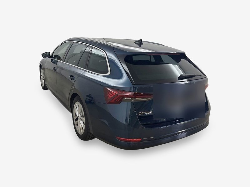 Škoda Octavia Kombi 2.0 TDI automatik Style • električna vrata prtljažnika • HUD — 3