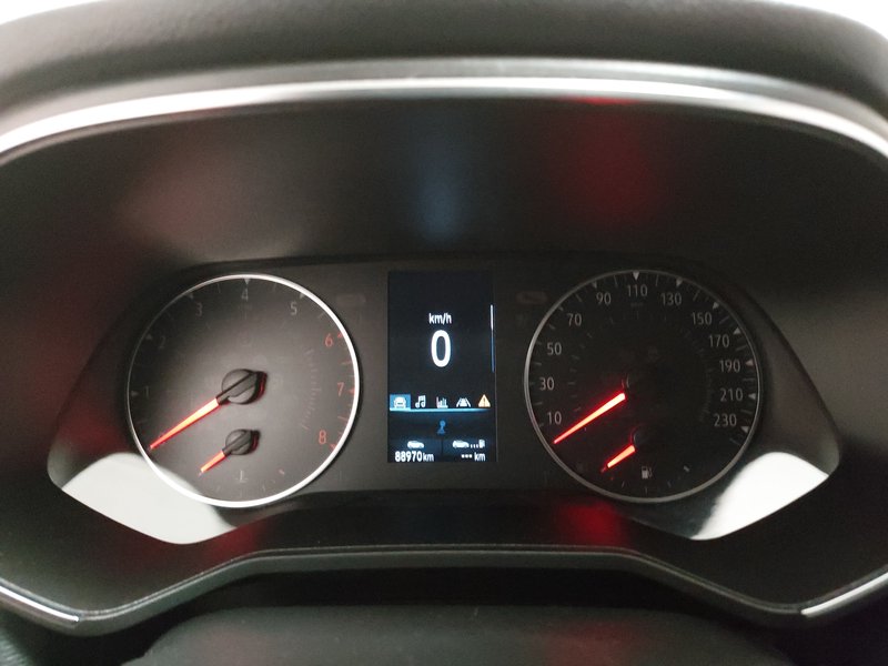 Renault Clio 1.0 • Full LED — 20
