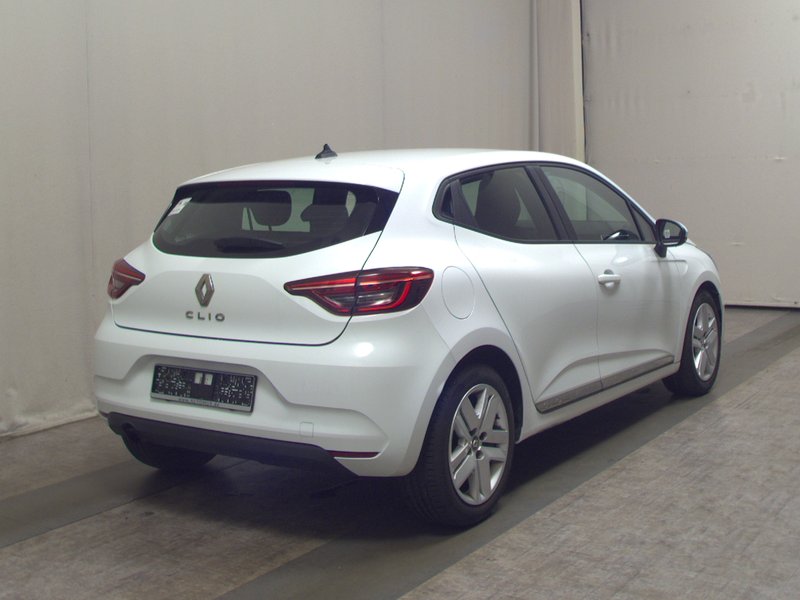 Renault Clio 1.0 • Full LED — 4