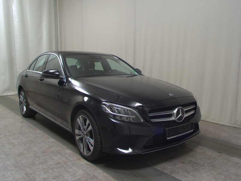 Mercedes-Benz C 300 de automatik Avantgarde • ACC • LED — 3