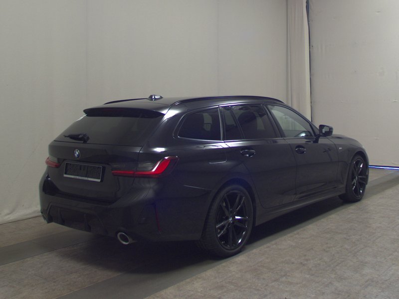 BMW 320d Touring automatik M Sport • HUD • LED — 4