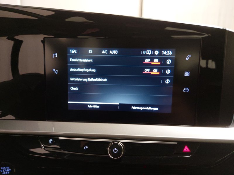 Opel Mokka Elegance • Full LED — 19