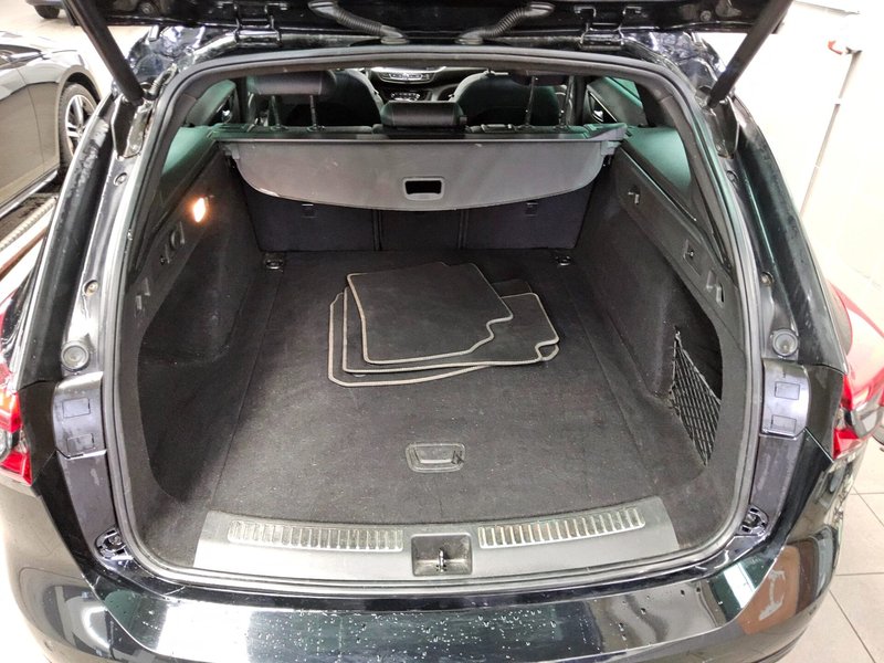 Opel Insignia ST 2.0 CDTI automatik Ultimate • ACC • AHK — 12