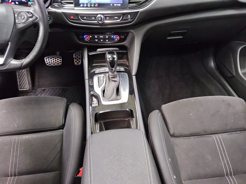 Opel Insignia ST 2.0 CDTI automatik Ultimate • ACC • AHK — 6