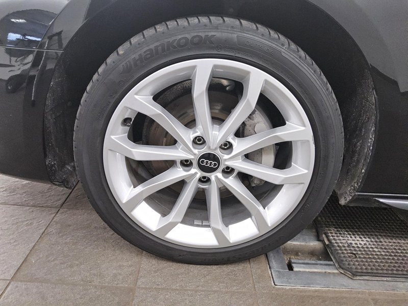 Audi A4 Avant 40 TDI automatik advanced • ACC • Full LED — 11