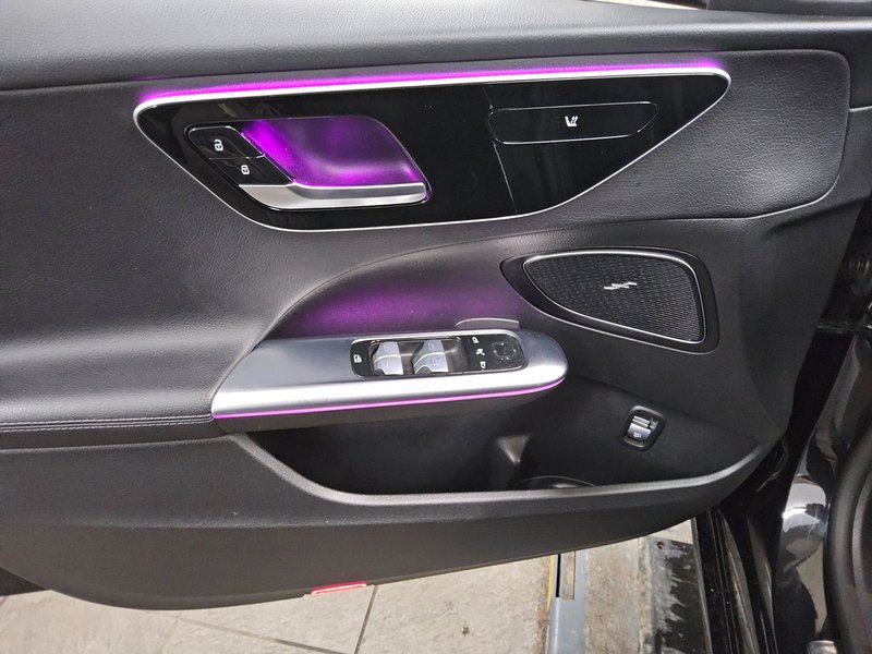 Mercedes-Benz C 200 d automatik Avantgarde • Full LED • digitalni instrumenti — 10