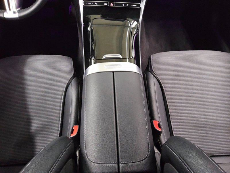 Mercedes-Benz C 200 d automatik Avantgarde • Full LED • digitalni instrumenti — 6