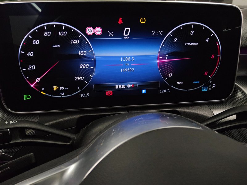 Mercedes-Benz C 200 d automatik Avantgarde • Full LED • digitalni instrumenti — 8
