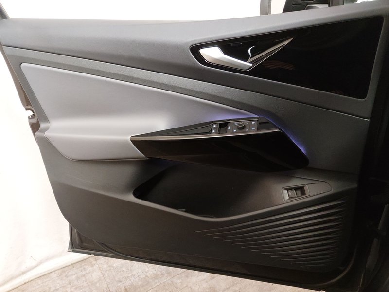 Volkswagen ID.4 Pro Performance • ACC • 360° kamera — 5