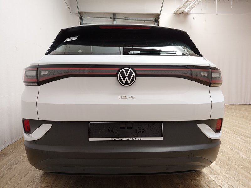 Volkswagen ID.4 Pure Performance • ACC • bežično punjenje — 14