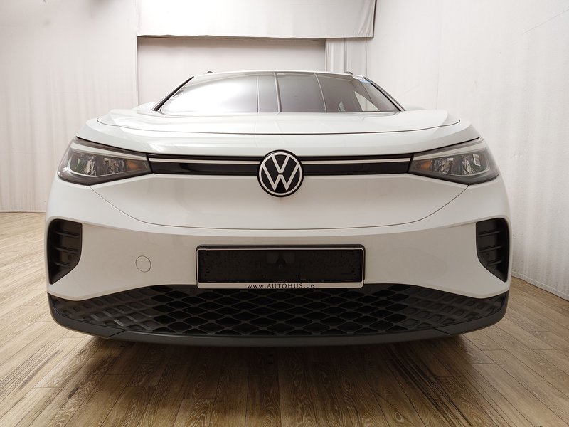 Volkswagen ID.4 Pure Performance • ACC • bežično punjenje — 9