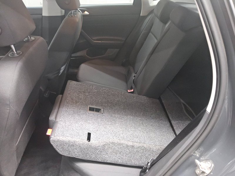 Volkswagen Polo 1.0 TSI automatik • ACC • djelomično kožni interijer — 12
