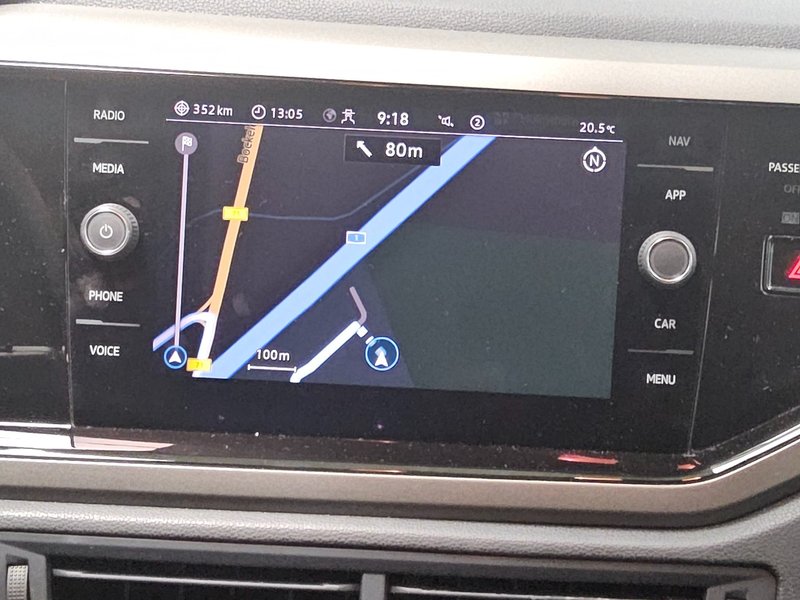 Volkswagen Polo 1.0 TSI automatik • ACC • djelomično kožni interijer — 7