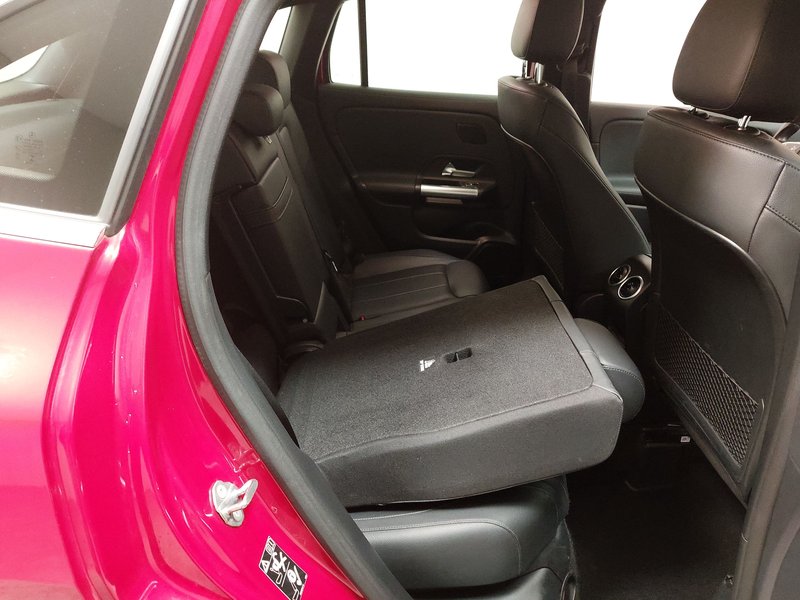 Mercedes-Benz GLA 220 d automatik Progressive • AHK • 360° kamera — 11