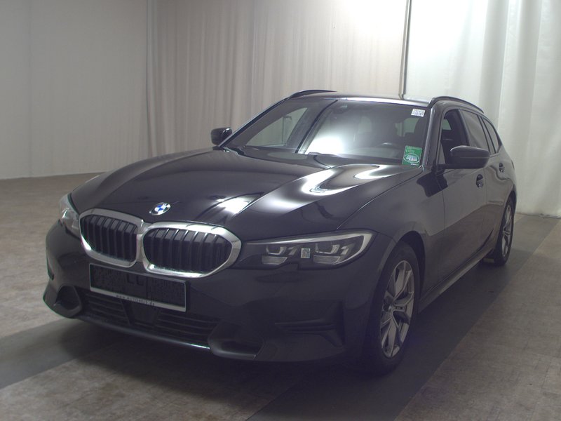 BMW 320i A Touring automatik Sport Line • ACC • LED — 2