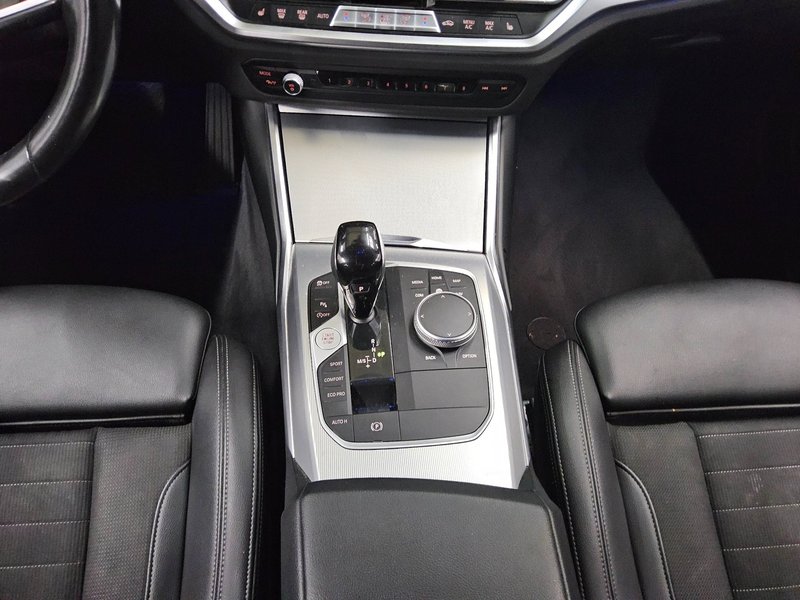 BMW 320i A Touring automatik Sport Line • ACC • LED — 6