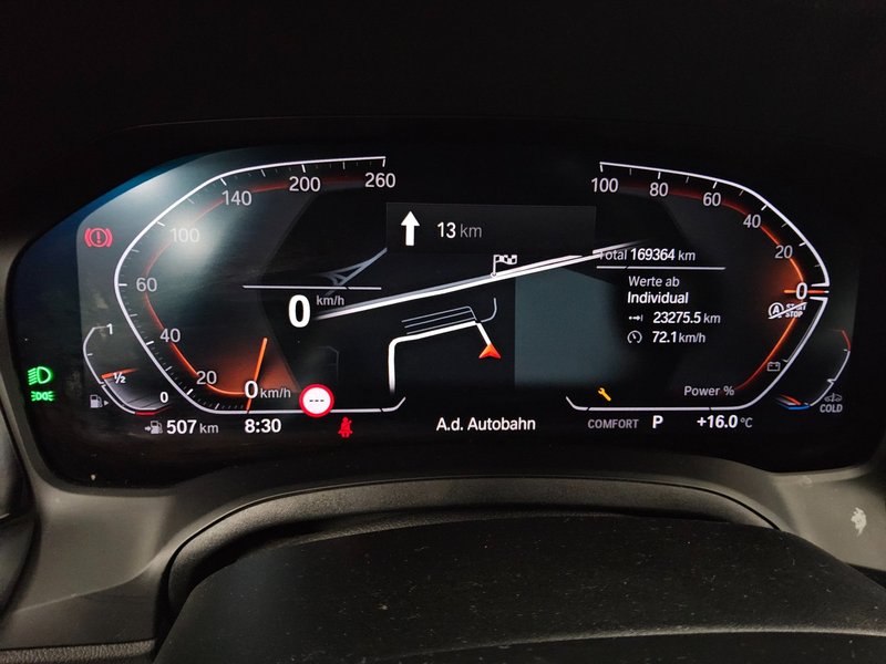 BMW 320i A Touring automatik Sport Line • ACC • LED — 8