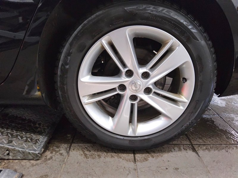Opel Insignia ST 2.0 D automatik Business Edition • LED • navigacija — 10