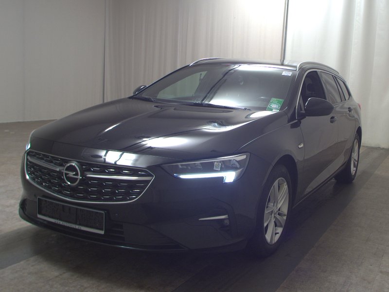 Opel Insignia ST 2.0 D automatik Business Edition • LED • navigacija — 2