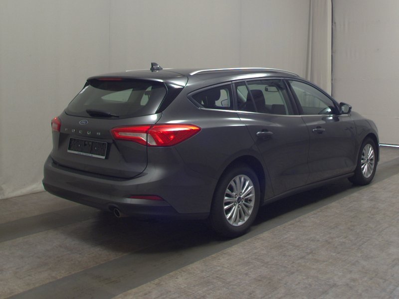 Ford Focus Turnier 1.5 EcoBlue automatik Titanium • ACC • LED — 4