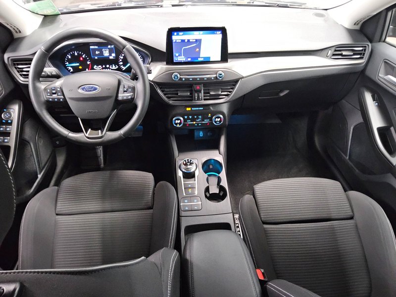 Ford Focus Turnier 1.5 EcoBlue automatik Titanium • ACC • LED — 5