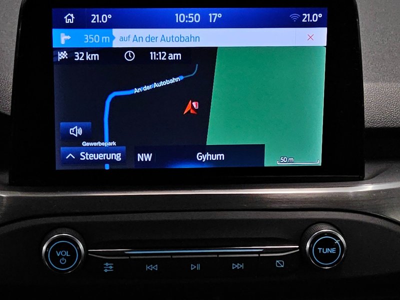 Ford Focus Turnier 1.5 EcoBlue automatik Titanium • ACC • LED — 7