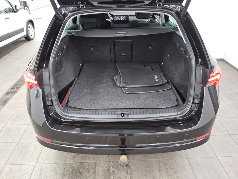 Škoda Octavia Kombi 2.0 TDI automatik Style • ACC • AHK — 12