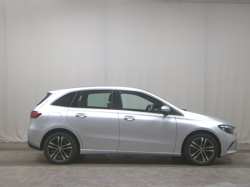 Mercedes-Benz B 250 e automatik Progressive • panorama • koža