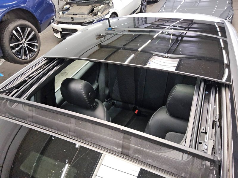 Mercedes-Benz B 250 e automatik Progressive • panorama • koža — 12