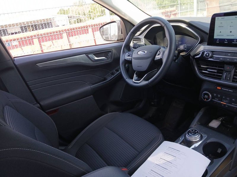 Mercedes-Benz B 250 e automatik Progressive • panorama • koža — 20