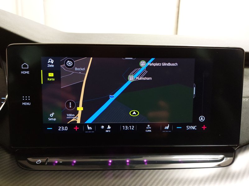 Škoda Octavia Kombi 2.0 TDI automatik RS • ACC • adaptivno ogibanje — 21