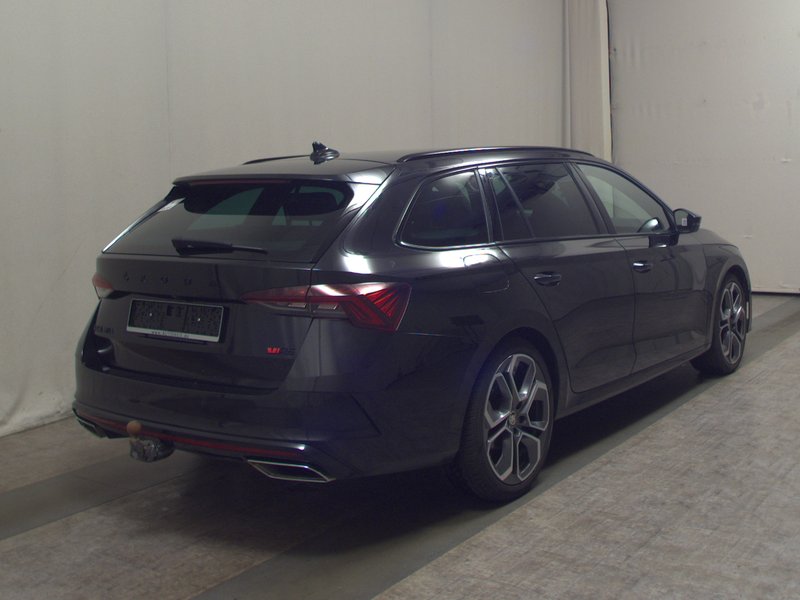 Škoda Octavia Kombi 2.0 TDI automatik RS • ACC • adaptivno ogibanje — 4