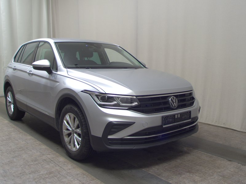 Volkswagen Tiguan 2.0 TDI automatik • ACC • Full LED — 3
