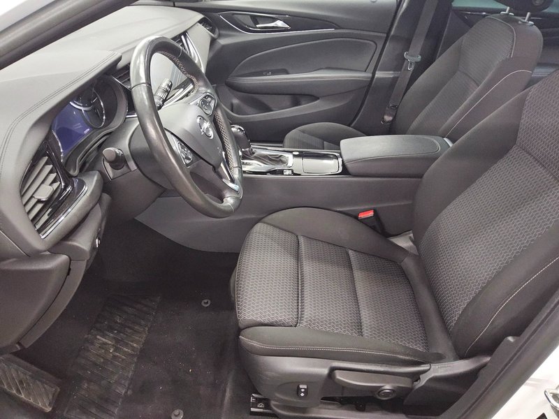 Opel Insignia ST 1.5 D Business Elegance automatik • LED • navigacija — 8