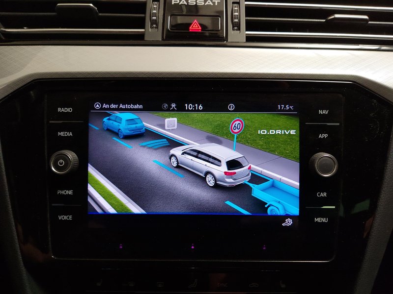 Volkswagen Passat Variant GTE 1.4 TSI automatik • ACC • LED — 19