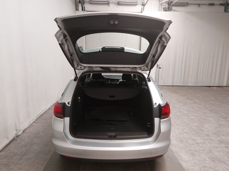 Opel Astra ST 1.5 D Business Edition automatik • Full LED — 15