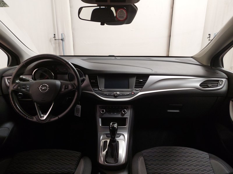 Opel Astra ST 1.5 D Business Edition automatik • Full LED — 16