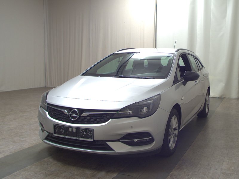 Opel Astra ST 1.5 D Business Edition automatik • Full LED — 2