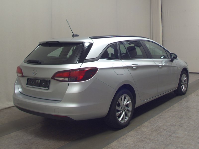 Opel Astra ST 1.5 D Business Edition automatik • Full LED — 4