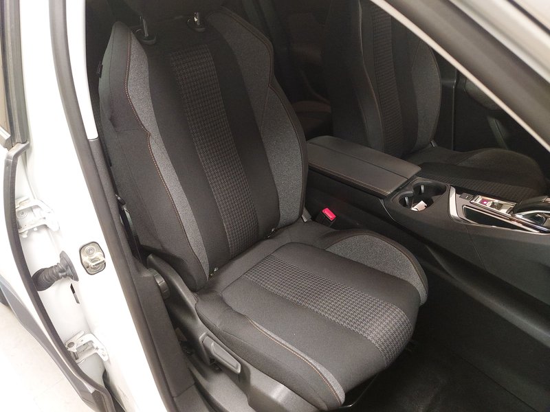 Peugeot 3008 1.5 BlueHDi automatik Active • ACC • kuka — 10