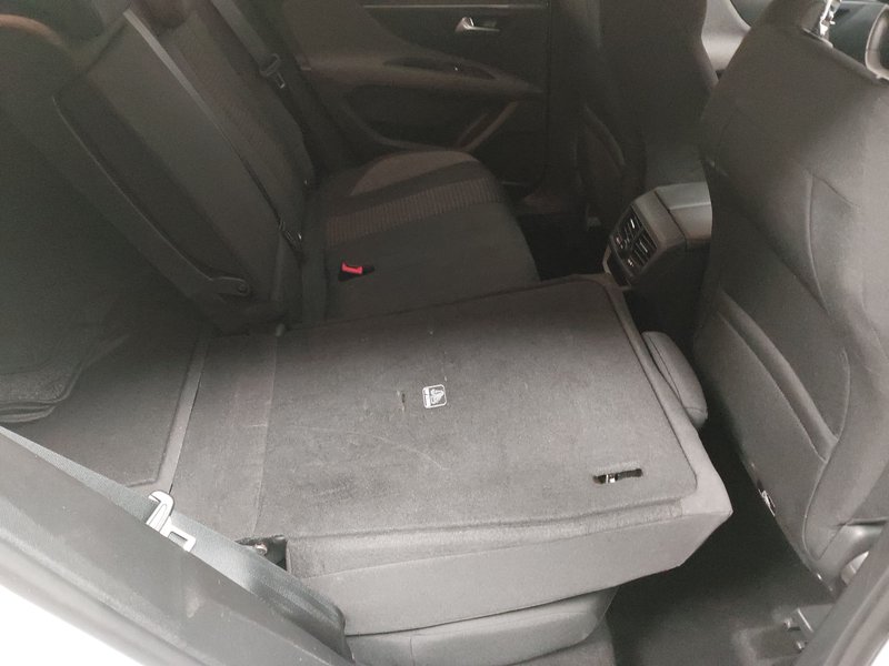 Peugeot 3008 1.5 BlueHDi automatik Active • ACC • kuka — 11