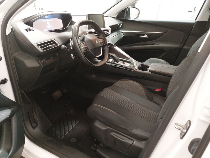 Peugeot 3008 1.5 BlueHDi automatik Active • ACC • kuka — 6