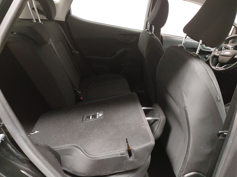Ford Fiesta 1.0 EcoBoost automatik Cool&Connect • Full LED — 11