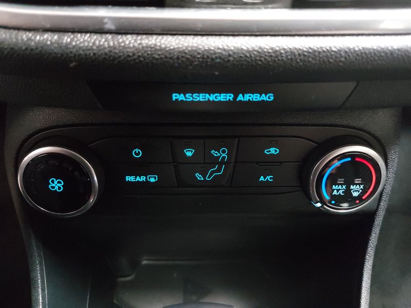 Ford Fiesta 1.0 EcoBoost automatik Cool&Connect • Full LED — 15