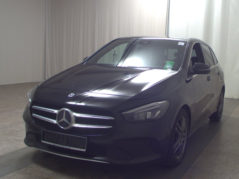 Mercedes-Benz B 200 d automatik Progressive • LED — 2