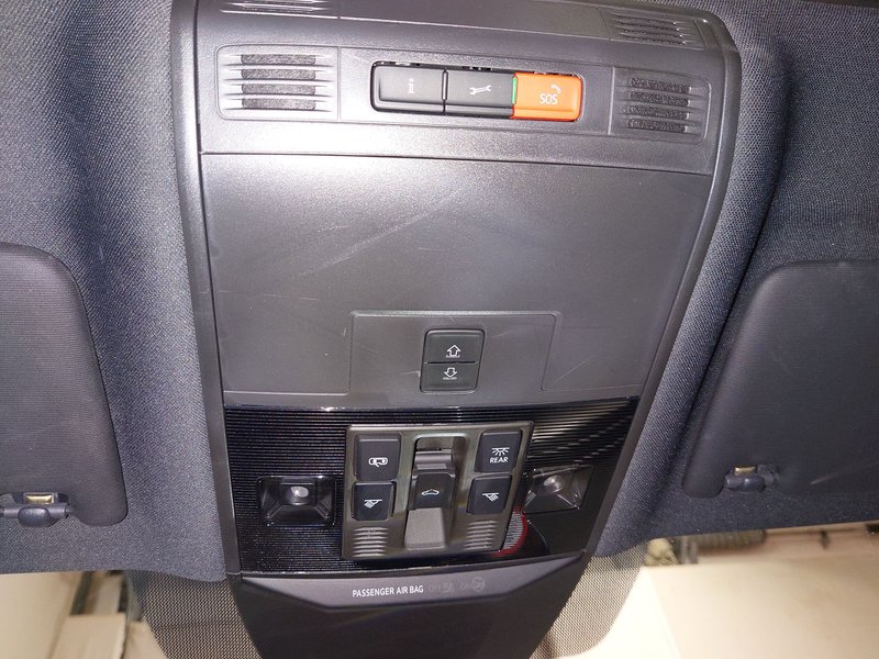 Volkswagen Passat GTE 1.4 TSI automatik • panorama • ACC — 13
