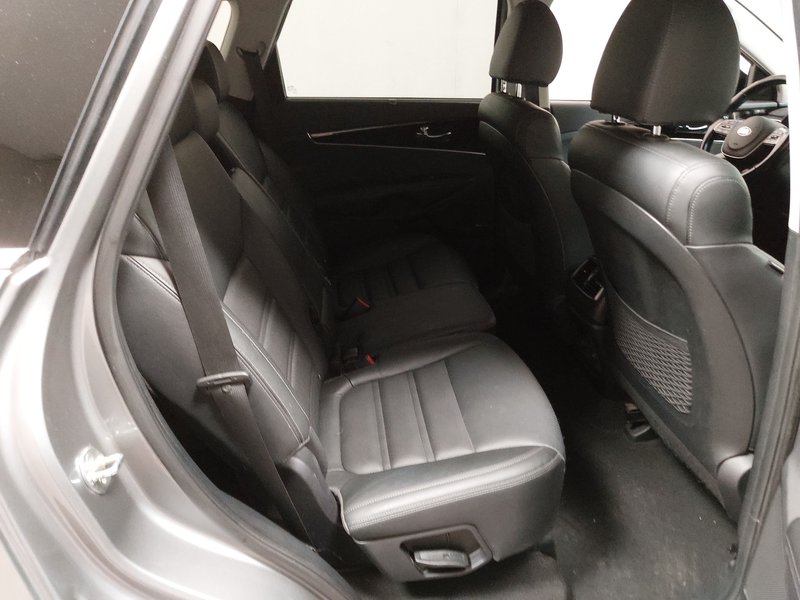 Kia Sorento 2.2 CRDI 4WD Platinum automatik • 360° kamera • 4x4 — 12