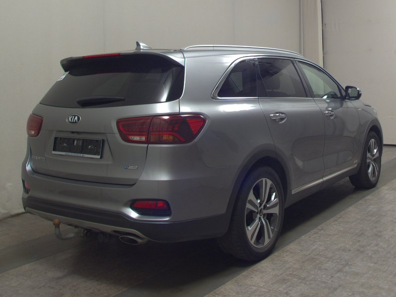 Kia Sorento 2.2 CRDI 4WD Platinum automatik • 360° kamera • 4x4 — 4