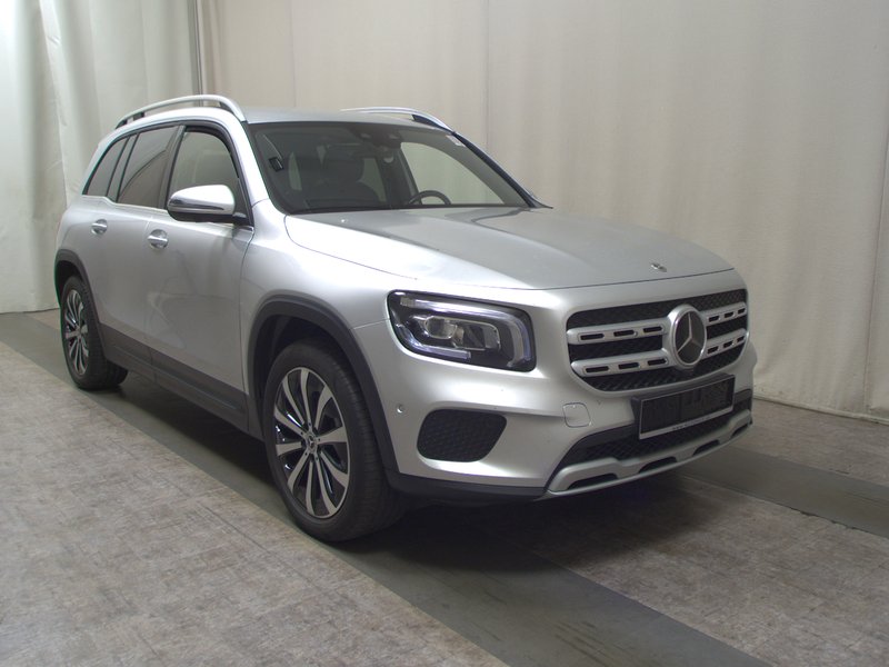 Mercedes-Benz GLB 220 d 4MATIC automatik Style • 360° kamera • ACC — 3