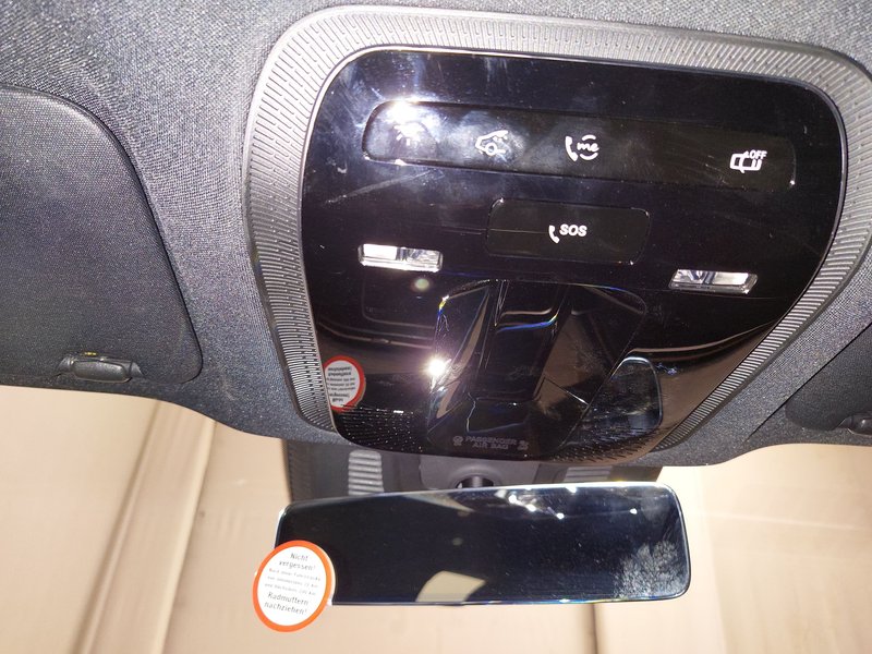 Mercedes-Benz EQE 300 • Full LED • digitalni instrumenti — 13